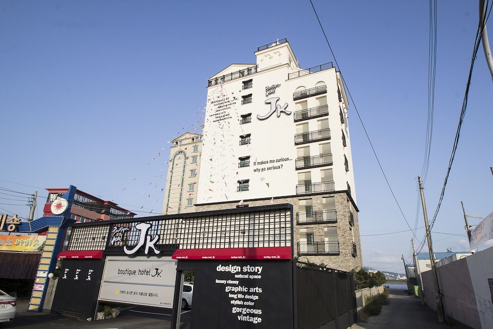 Jk Hotel - carbon neutral hotel in Busan