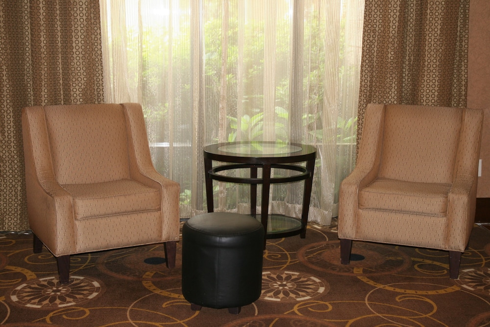 Hampton Inn & Suites Birmingham Pelham - photo 5