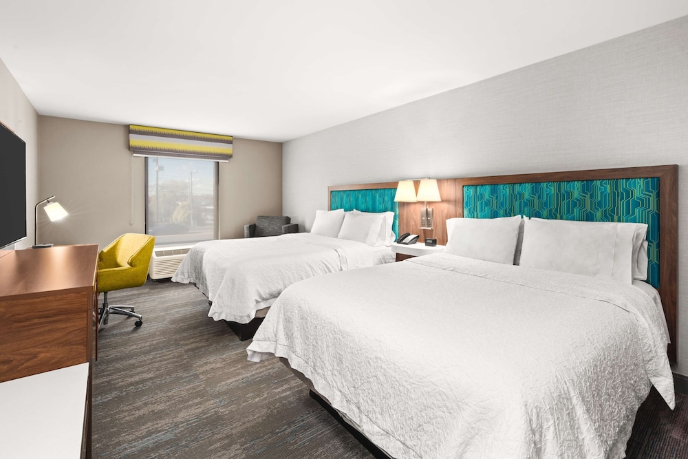 Hampton Inn Seekonk - photo 9