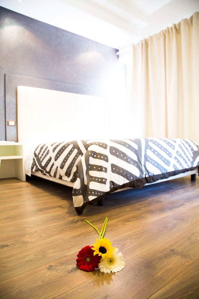 Modern BnB — 4-Star Luxury Hotel in Rome, Italy