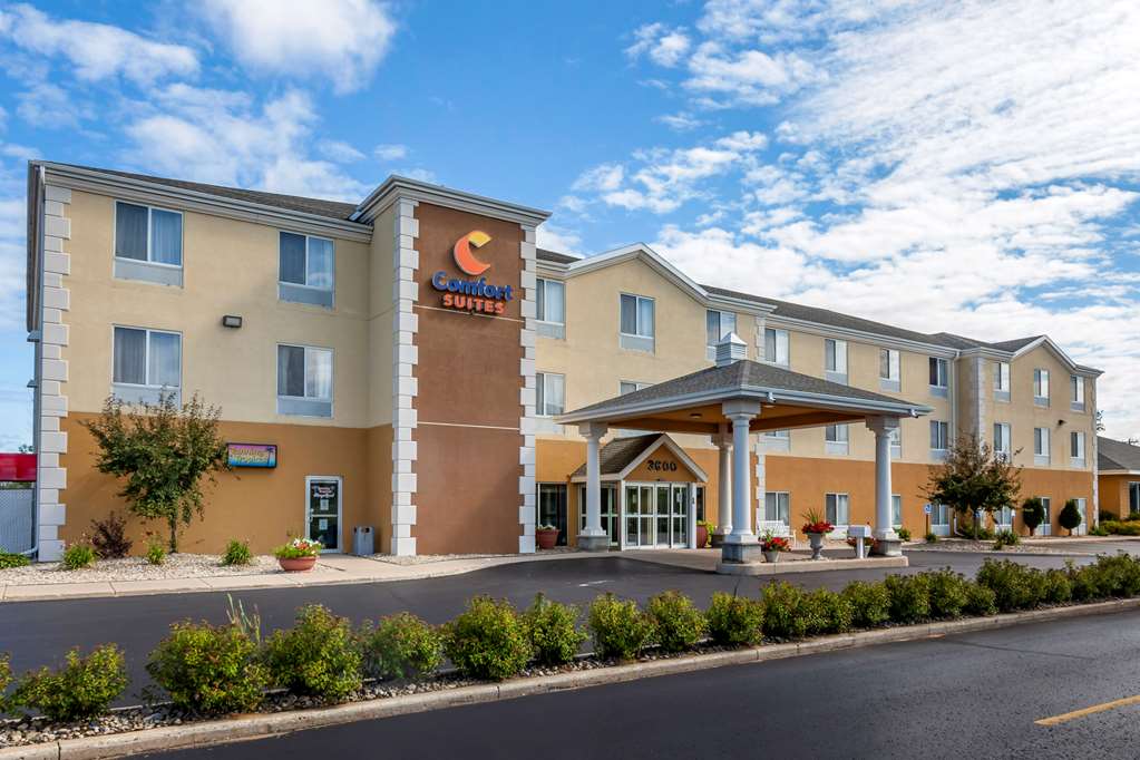 Comfort Suites Escanaba West — hotel in Escanaba