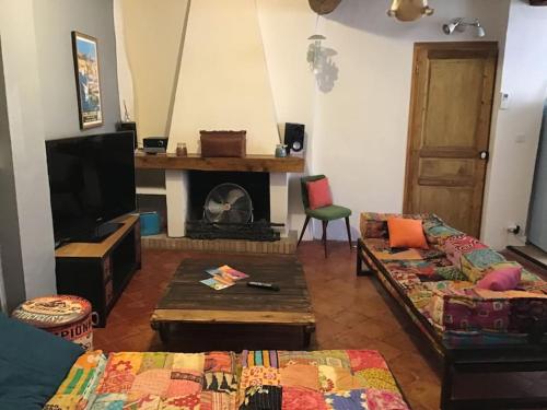 Collioure 8 Pers 50m de la Mer in Collioure, France