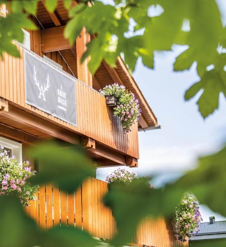 s Amagmach - carbon neutral hotel in Egg