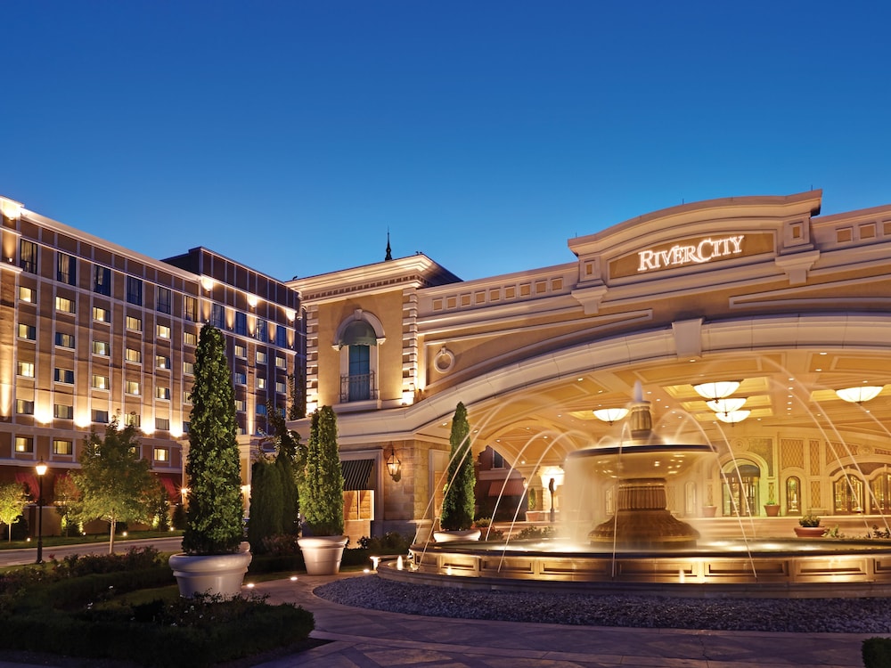 River City Casino & Hotel - carbon neutral hotel in St. Louis