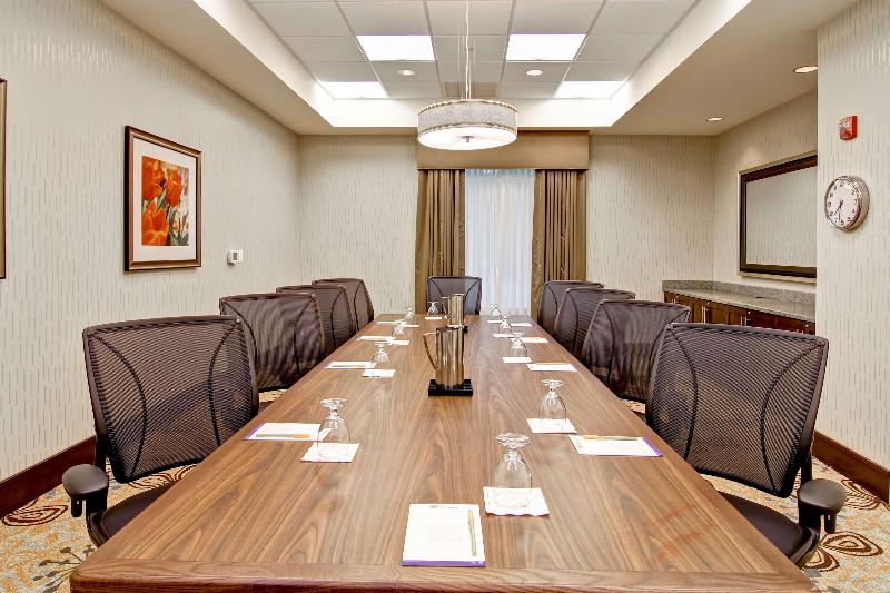 Hilton Garden Inn Woodbridge - photo 136