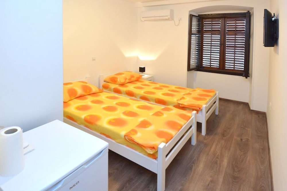 Studio Inn