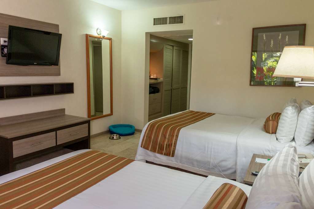 Guest room