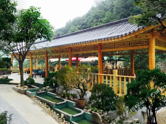 Yangzigou Shanshui Inn in Luanchuan Chengguanzhen, People's Republic of China