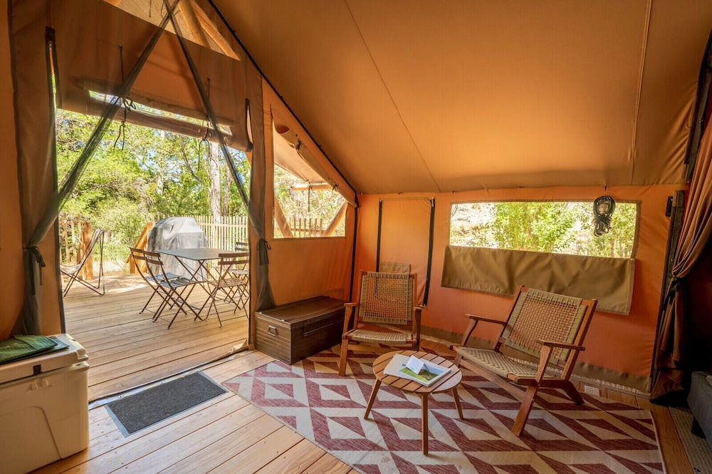 Huttopia Paradise Springs - photo 8