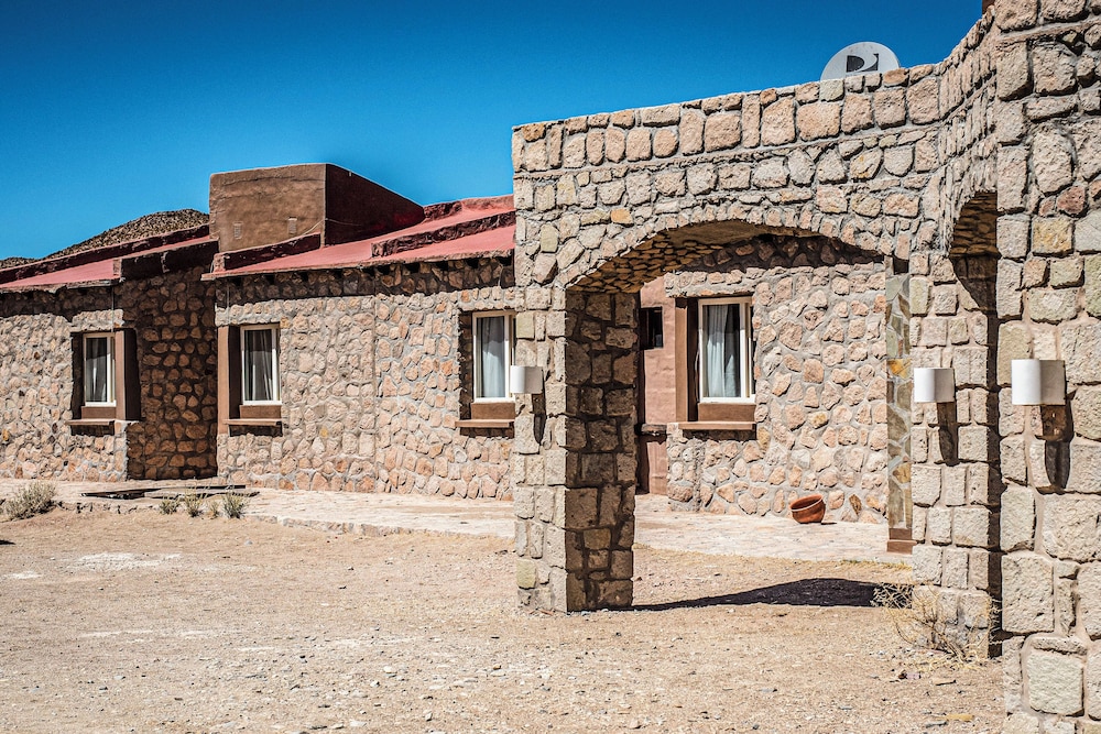Hotel Pastos Chicos - last minute hotel in Susques