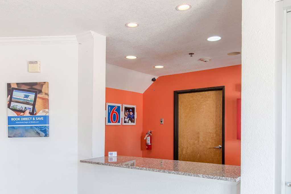 Motel6 Hutchins TX - photo 23