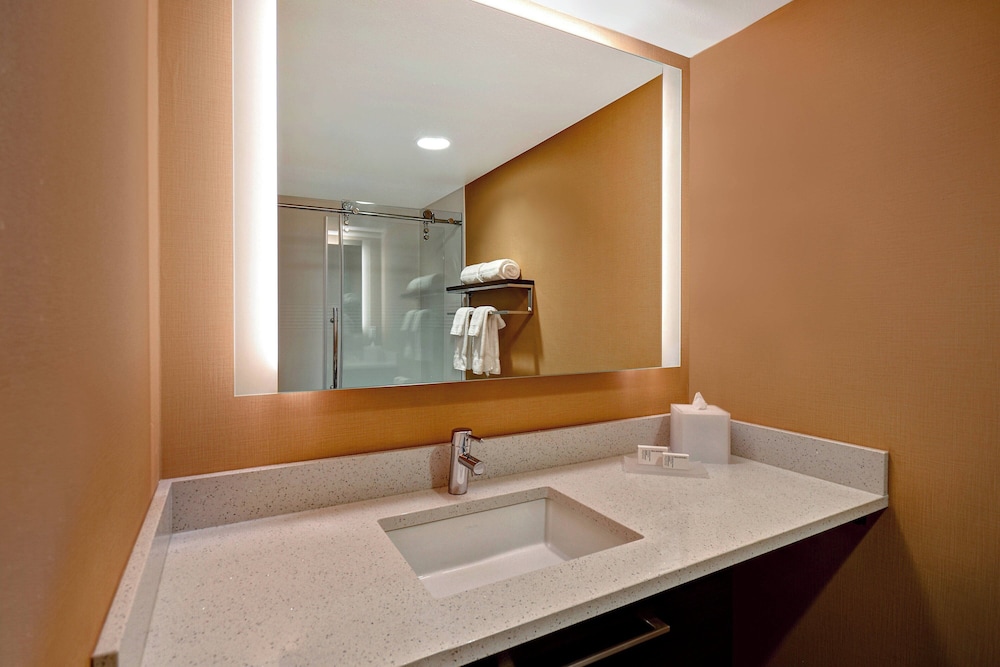 TownePlace Suites by Marriott Las Vegas Airport South - photo 27