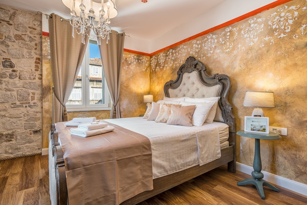 Plaza Marchi Old Town MAG Quaint & Elegant Boutique Hotels in Split, Croatia