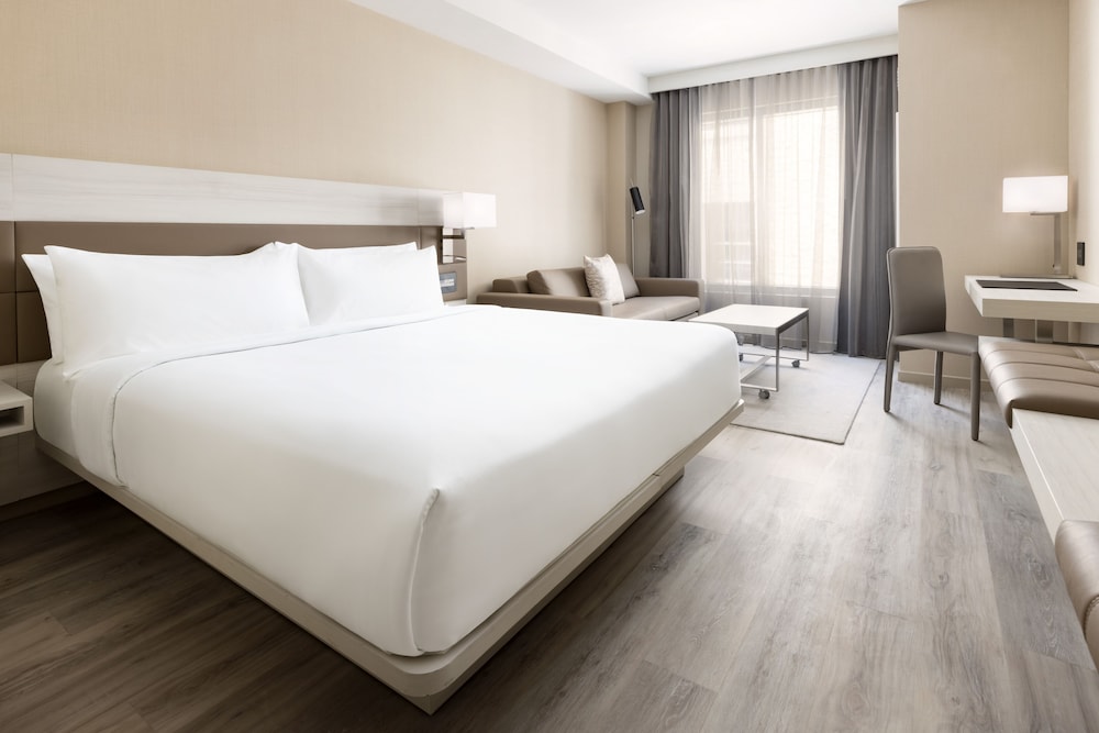 AC Hotel by Marriott Jacksonville St Johns Town Center - photo 12