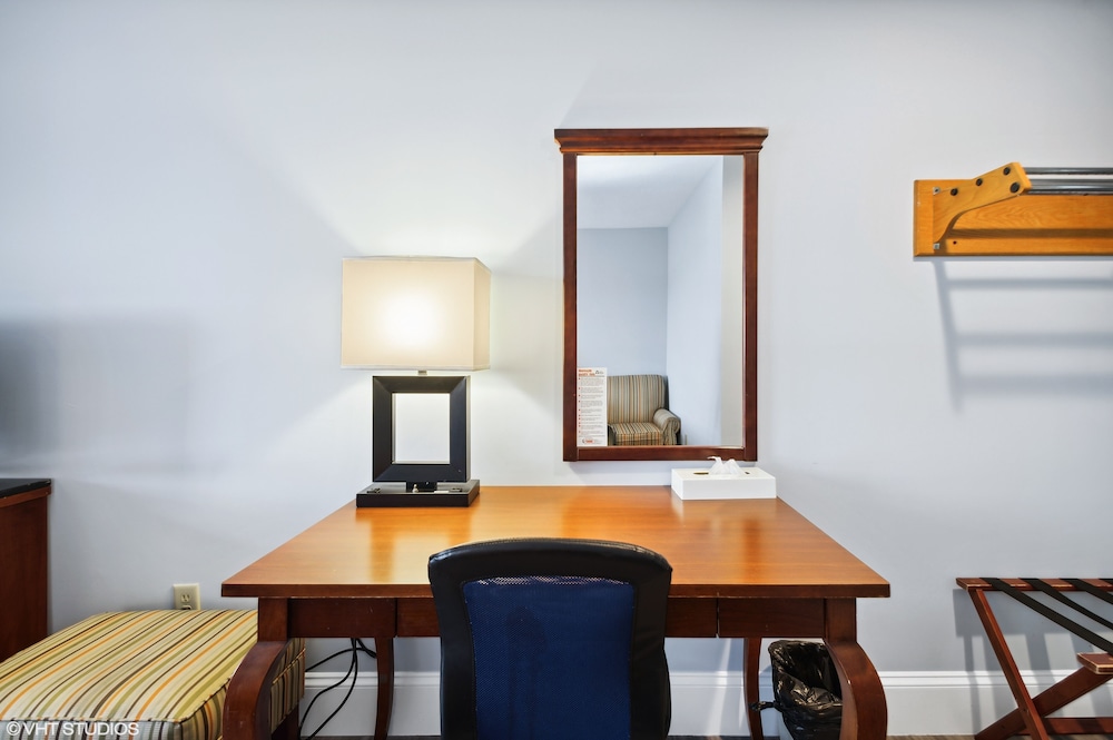 My Hometown Inn - photo 10