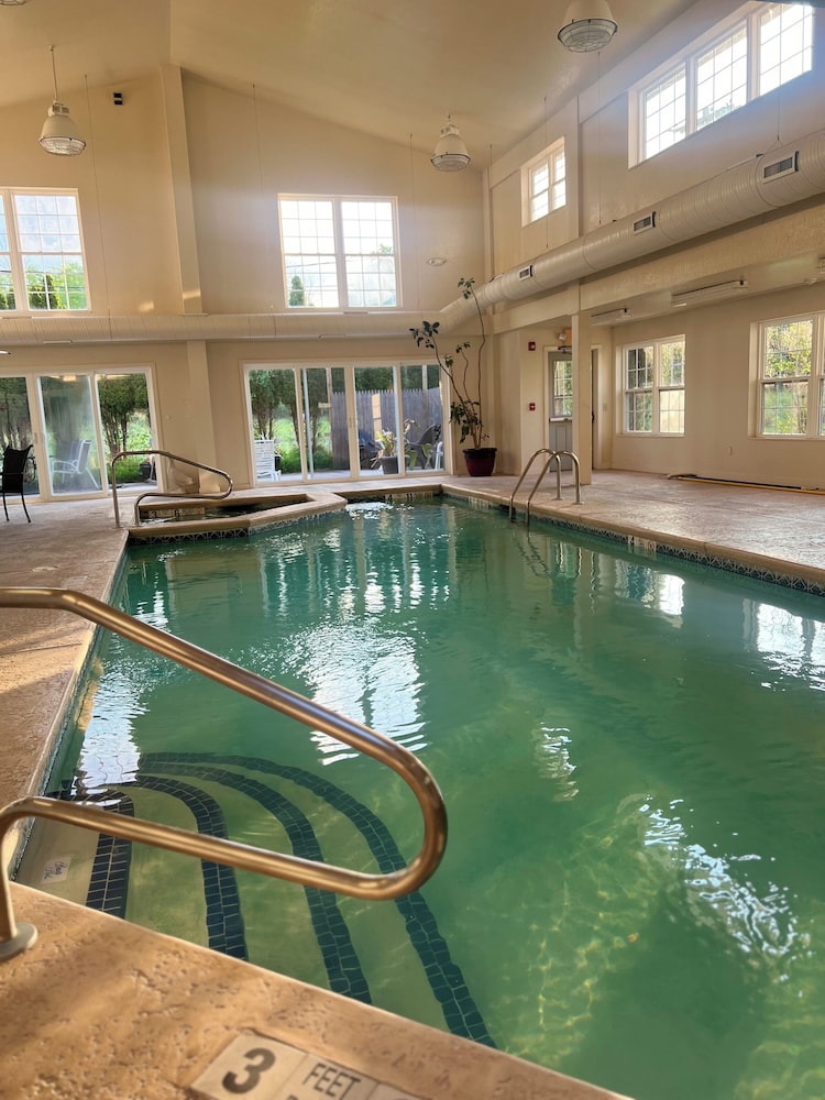 Webb's Year Round Resort - photo 19