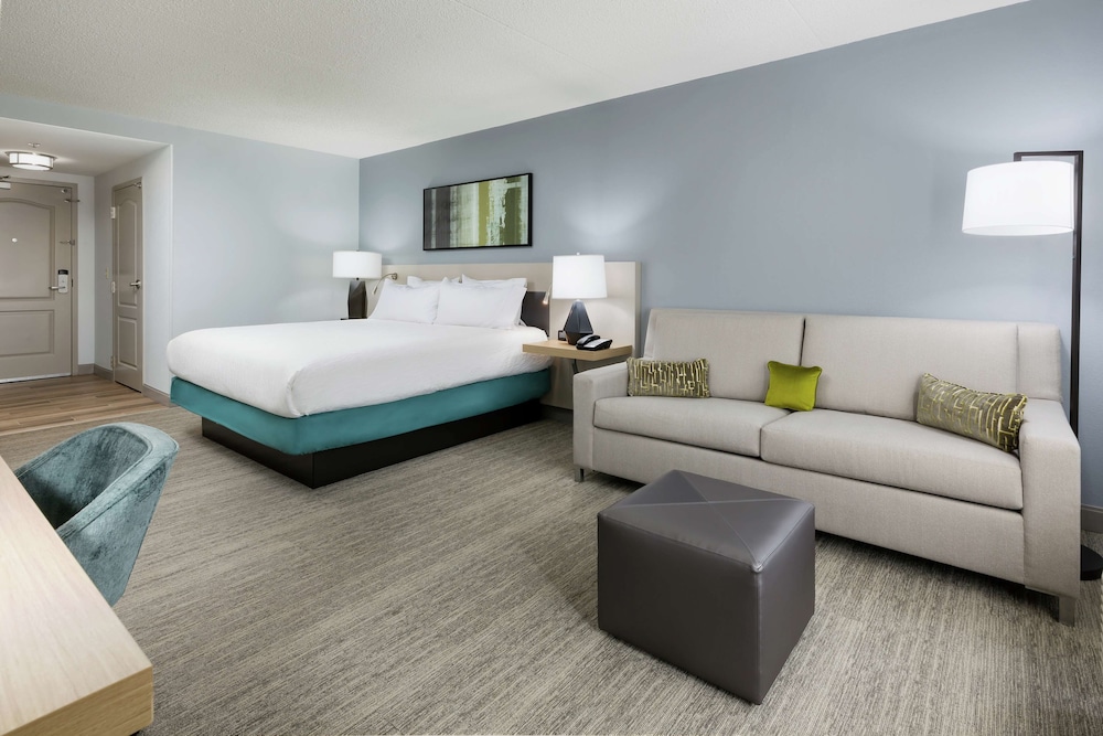 Hilton Garden Inn Greenville - photo 14