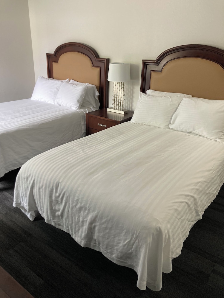 Elker Inn Suites — Ridgway
