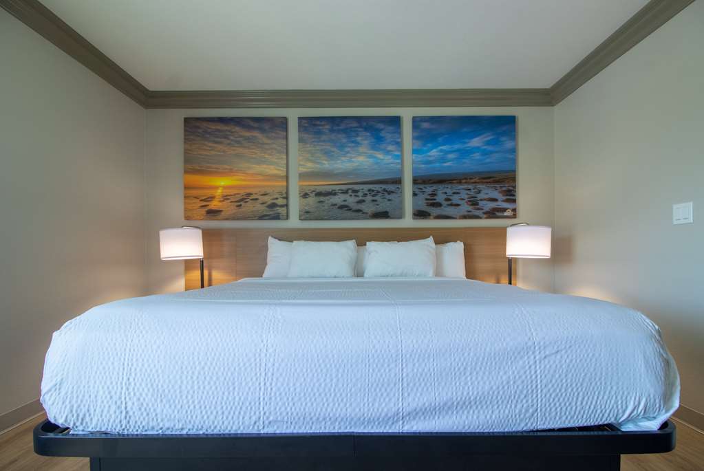 Days Inn by Wyndham Carlsbad - photo 21