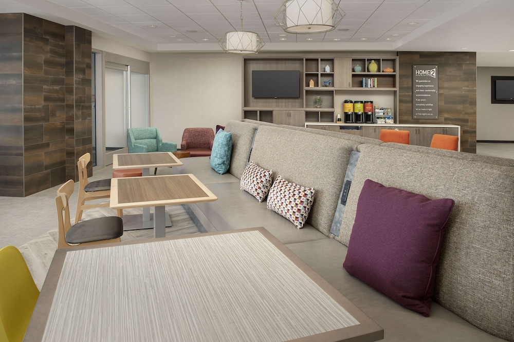 Home2 Suites by Hilton Fort Myers Airport - photo 4