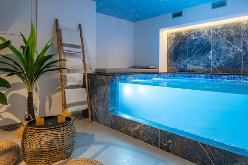 Marilouiz — 4-Star Luxury Hotel in Kalamata, Greece