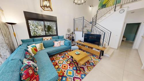 The Galilee Flame duplex — 4-Star Luxury Hotel in Shelomi, Israel