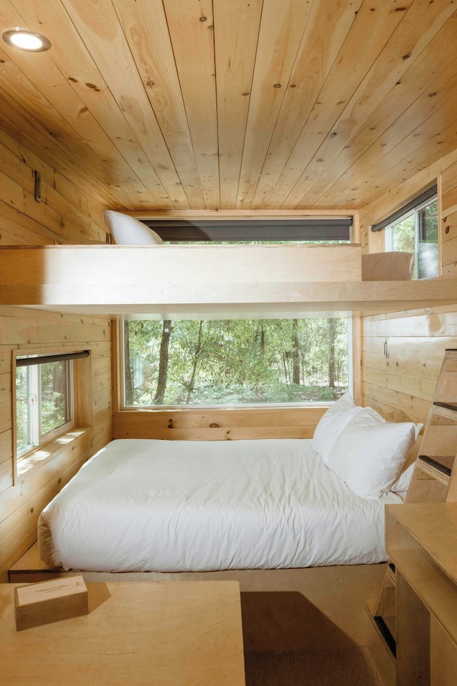 Postcard Cabins Machimoodus - photo 9