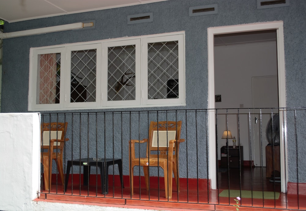 Temple View - carbon neutral hotel in Kandy