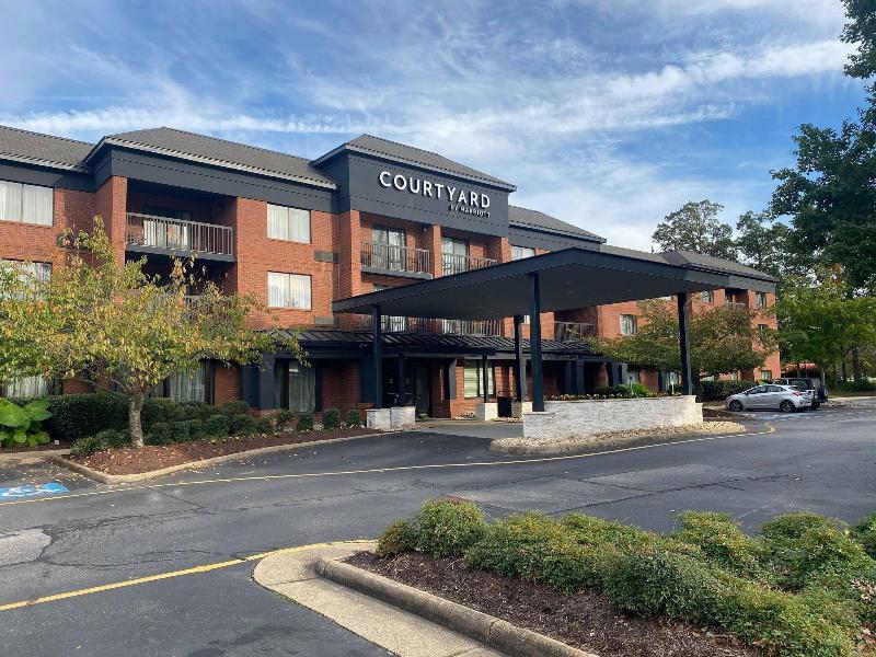 Courtyard by Marriott Newport News Yorktown - photo 2