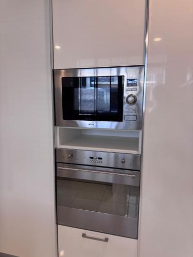 Central BKK Luxuxy Pool Villa 4BR