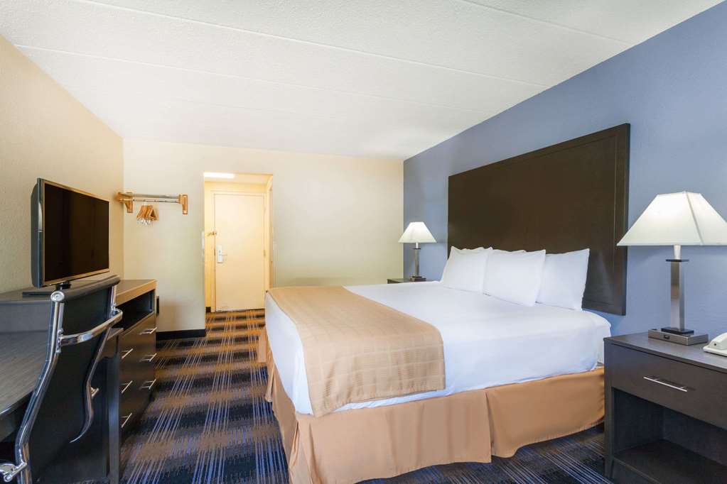 Days Inn by Wyndham Wilkes Barre - photo 6