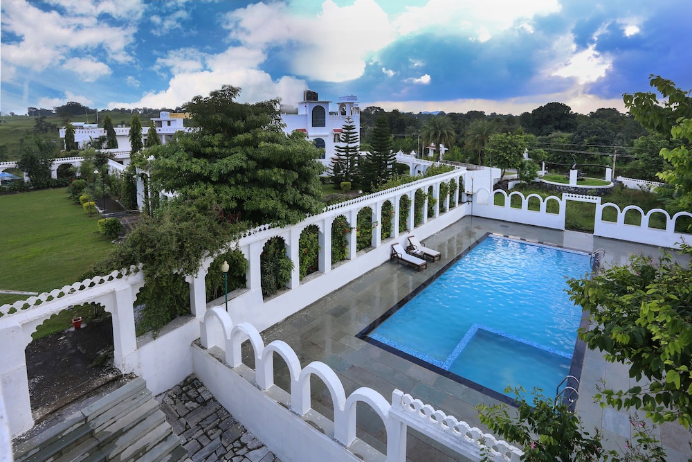 Narayan Niwas Resort - carbon neutral hotel in Udaipur