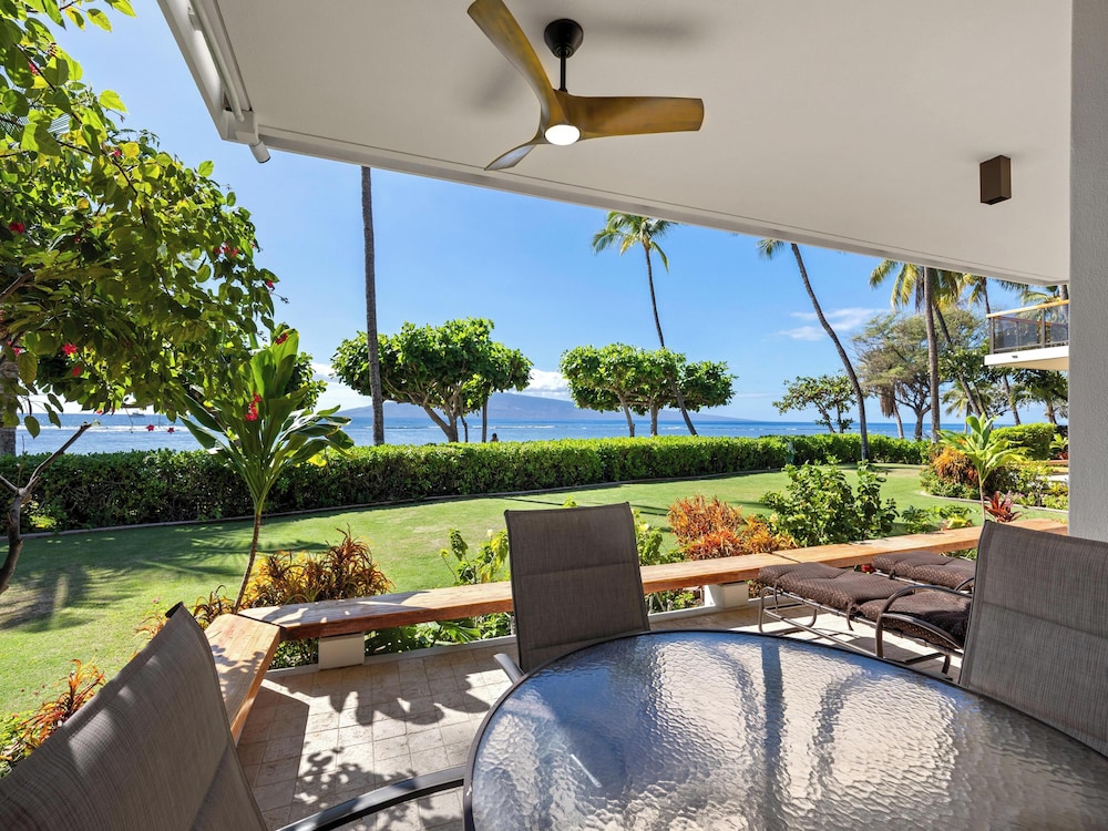 Puunoa Beach Estates — 4-Star Luxury Hotel in Lahaina, United States