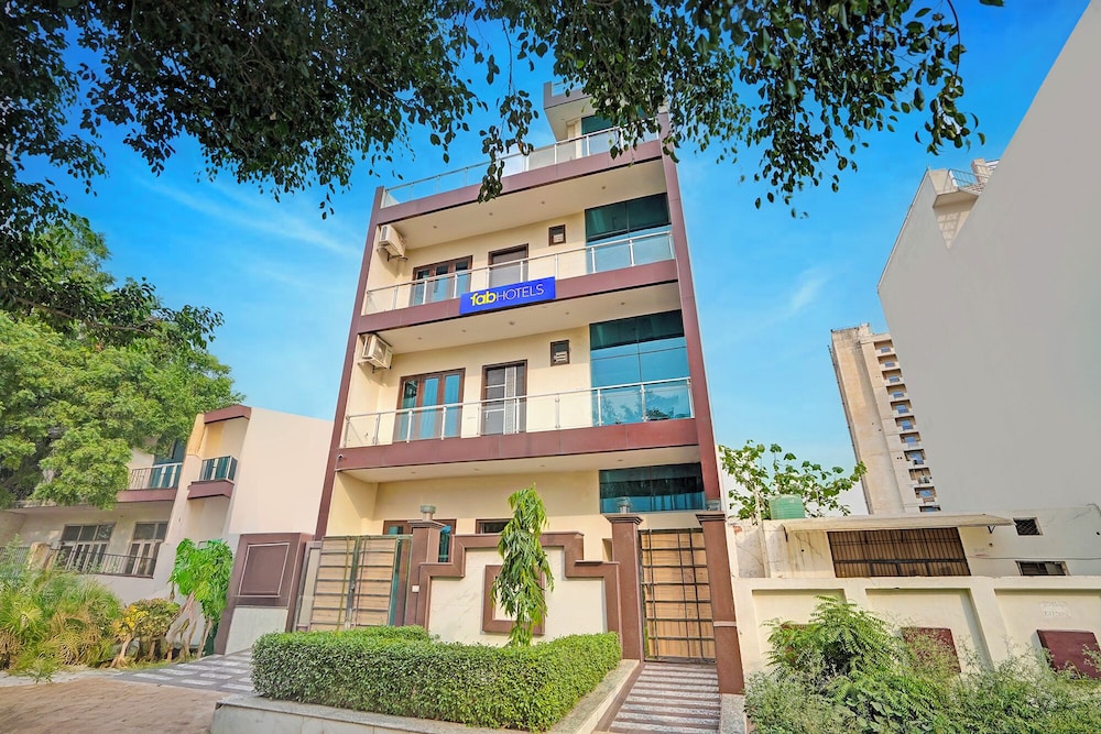 Fabhotel Comfort Inn in Greater Noida, India