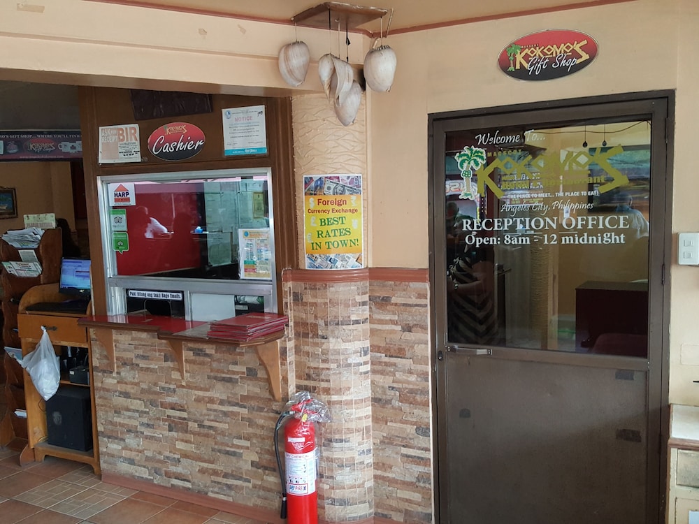 Kokomos Hotel and Restaurant — Angeles City — photo 3