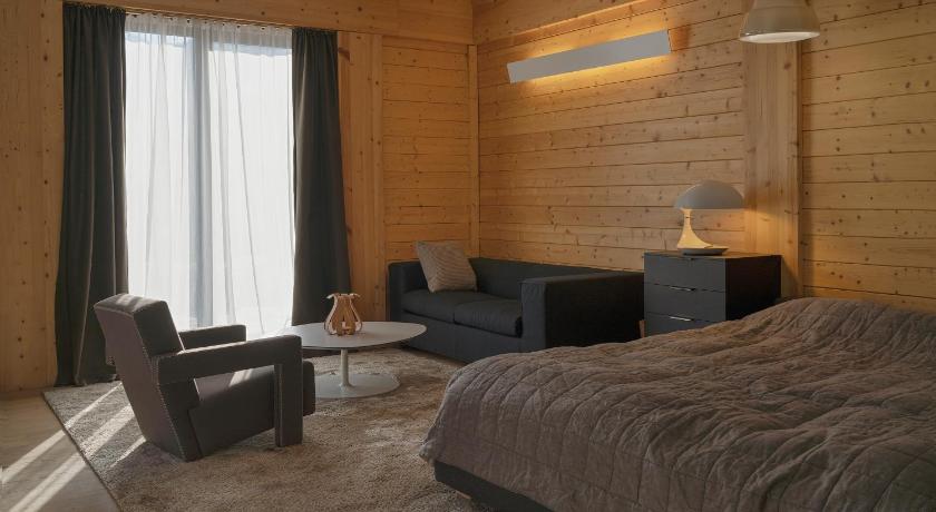 Sami Mta Chalet