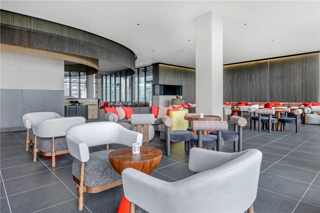 Cambria Hotel Austin Downtown - photo 77