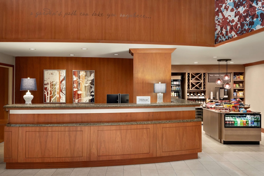 Hilton Garden Inn Tysons Corner - photo 6