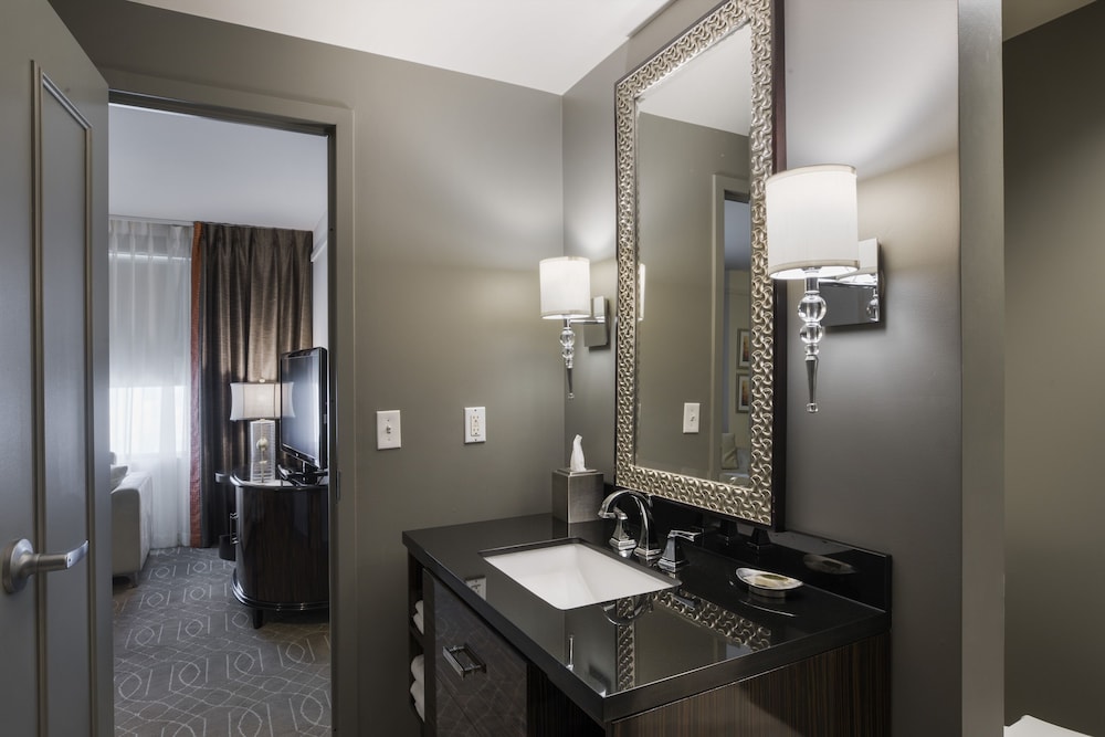 Colcord Hotel Oklahoma City Curio Collection by Hilton - photo 36