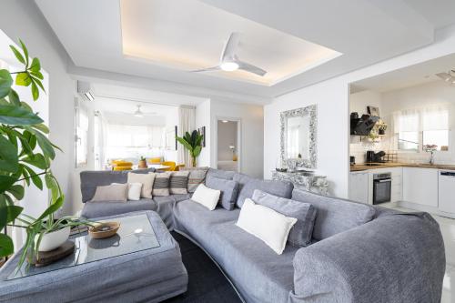 Las Flores Marbella Centro By Aora Stay — Marbella
