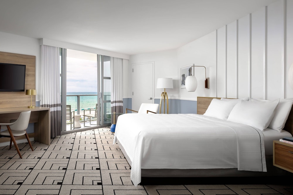 Cadillac Hotel & Beach Club Autograph Collection - photo 20