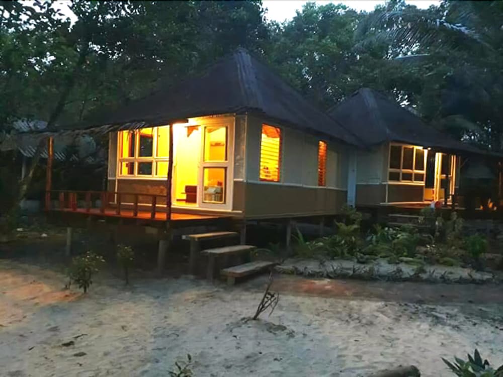 Nava Resort - carbon neutral hotel in Ranong
