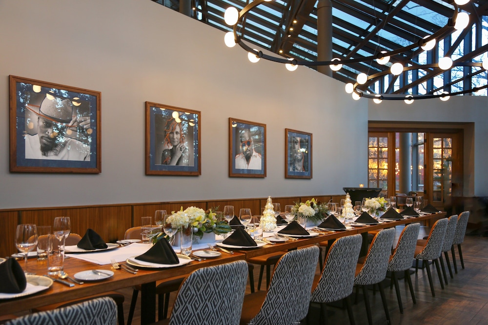 Crowne Plaza Atlanta Perimeter at Ravinia by IHG - photo 89