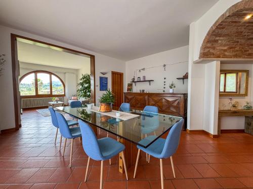 Casa Terra Holiday — 4-Star Luxury Hotel in Padenghe Sul Garda, Italy
