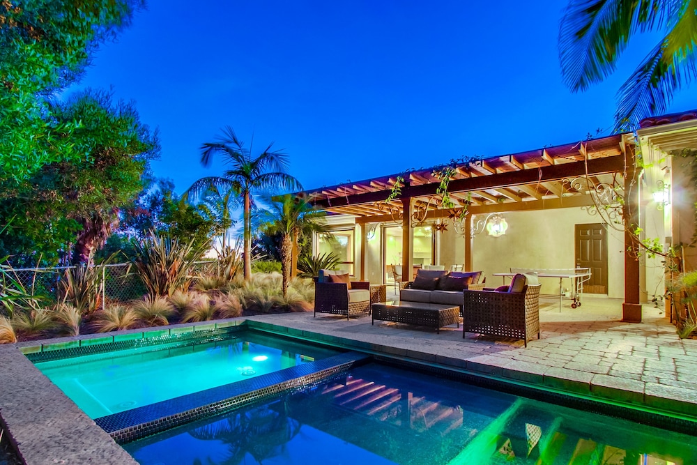 Tropical 5BR La Jolla Retreat by NamaStay - photo 5