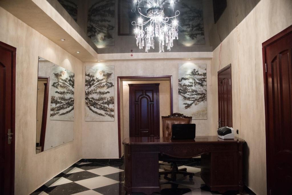 Yelena in Novokuznetsk, Russia