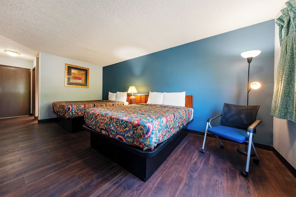 Best Value Inn by OYO Portland OR South East - photo 17