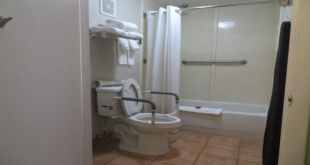 SureStay Plus Hotel by Best Western St Marys Cumberland - photo 39