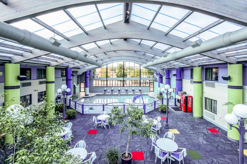 Country Inn & Suites by Radisson Muskegon MI — hotel in Muskegon