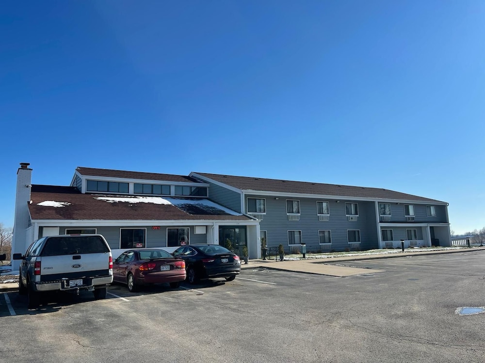 Belgium Inn & Suites - photo 24